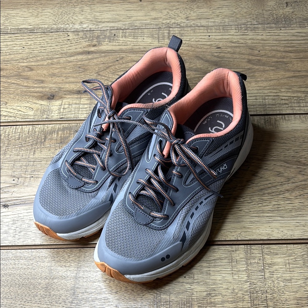 Women’s Ryka Sky Walk 2 Athletic Shoes Size 9.5